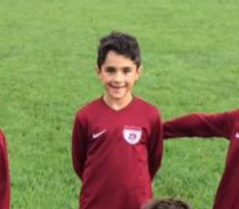 Everyone in Ardmore Rovers would like to wish former Ardmore player, Aydin Aliyev and all his <a href="/FAIreland/">FAIreland</a> U16 team mates, all the best in their friendly match against Greece this evening which is being hosted by our LOI Affiliated club, <a href="/BrayWanderers/">Bray Wanderers FC</a>,…

facebook.com/share/p/1DNdEh…