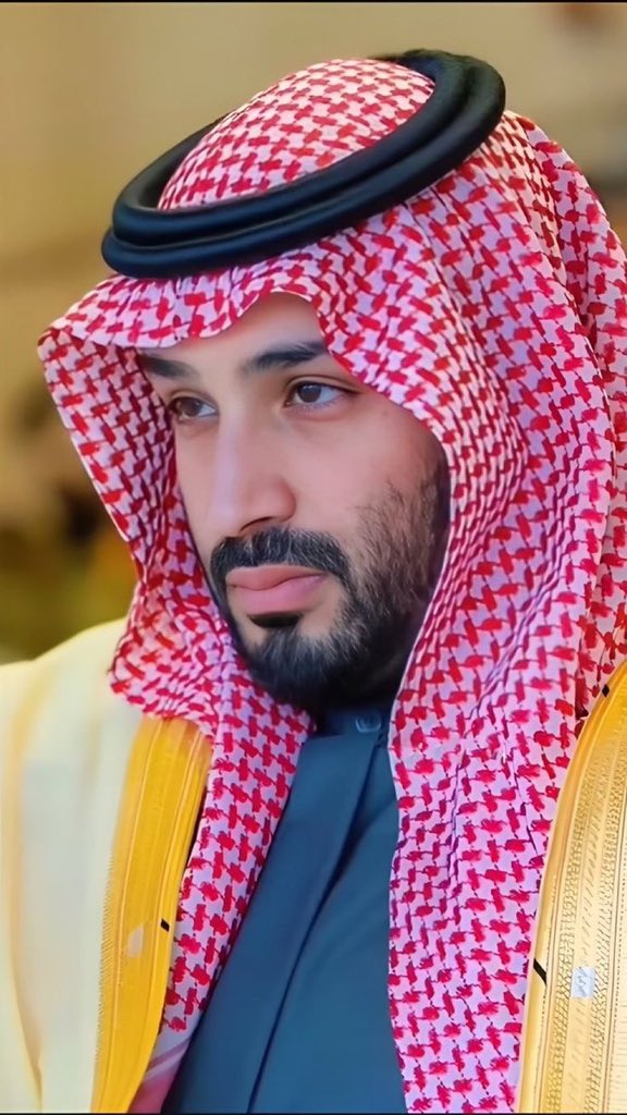 mcii76's tweet image. بعد أن كشف #X مواقع الأصوات المتخفّية سقط من ظن أن الهوية يمكن استعارتها
لا صوت يشبهنا إلا صوتٌ خرج من أرضنا ولا كلمة تليق بنا إلا تلك التي تُكتب من جذورنا
نحن السعوديون🇸🇦لا نرفع رايتنا لنُعرّف أنفسنا، بل لأنها تعرفنا.
الوطن ليس حسابًا، بل دمٌ إذا نطق
أخرس كل مَن حاول تقليده. 🇸🇦