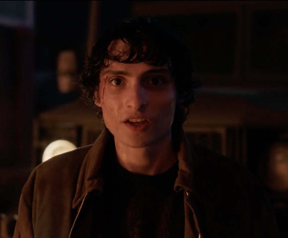 neverlandmyl0ve's tweet image. okay but the fact that the cliffhanger is basically mike and will staring at each other?