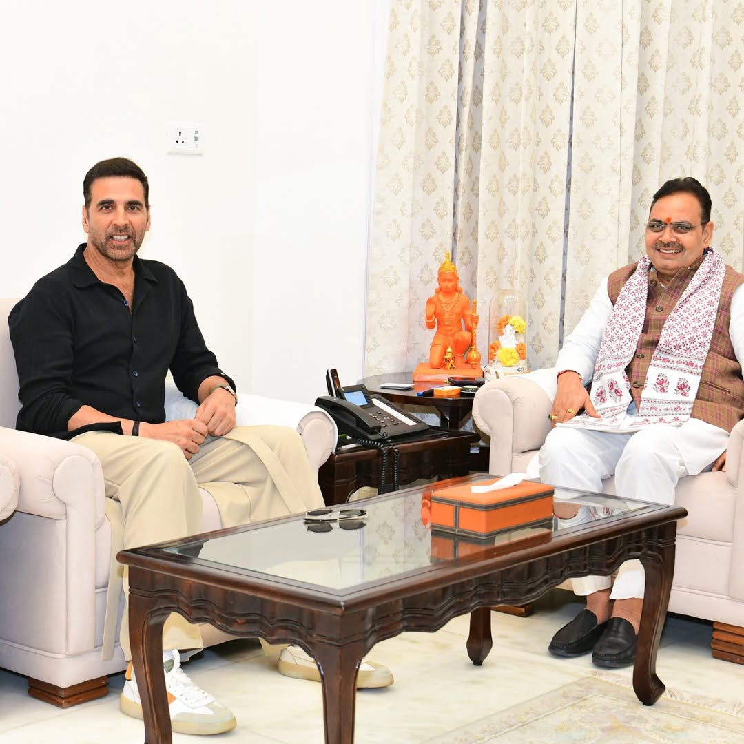 KunjThakor4's tweet image. Akki visits Rajasthan Cm Bhajanlal sharma at his residence in jaipur ❤️
#AkshayKumar𓃵 #akshaykumar