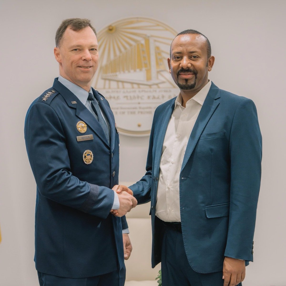 BikiltuMosisa1's tweet image. Ethiopia remains a key partner in regional stability. Military delegations from Italy, the United States, and France visited Addis Ababa this week, engaging in bilateral discussions on shared security concerns and cooperation in the Horn of Africa and the Red Sea. #Ethiopia #HOA
