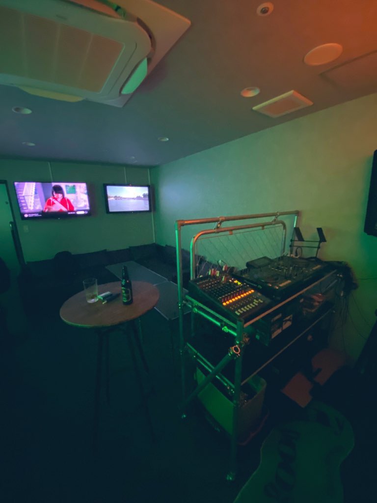 【告知】
⚡️ Pika Night 24th ⚡️
日時：12/5 (金) 22:00~5:00
場所：大阪市中央区心斎橋筋2-3-5
日宝ファインプラザ5階 Bar Abare

Abareリニューアル後からは10回目の記念大会です㊗️
オールジャンルパーティ
いろんな界隈が混ざってわちゃわちゃしてます🍻
酒良し、音良し、シーシャも吸えます！