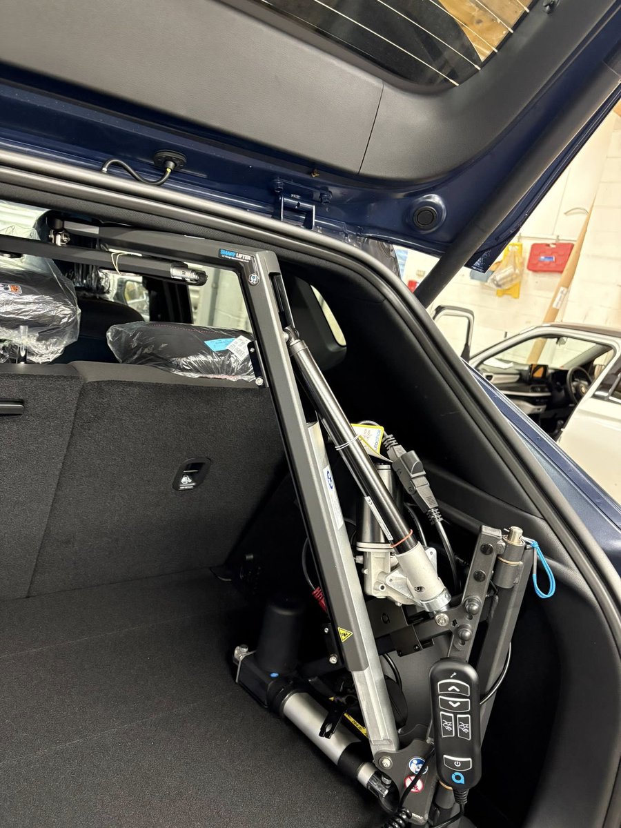 🔧🚗 Job highlight: Hyundai Kona fitted with BAS Transfer Plates (driver + passenger) &amp; an <a href="/autochair/">Autochair</a>  boot hoist.

We combine our own products with trusted equipment from other manufacturers to deliver the right mobility solution for every customer. 💡💙