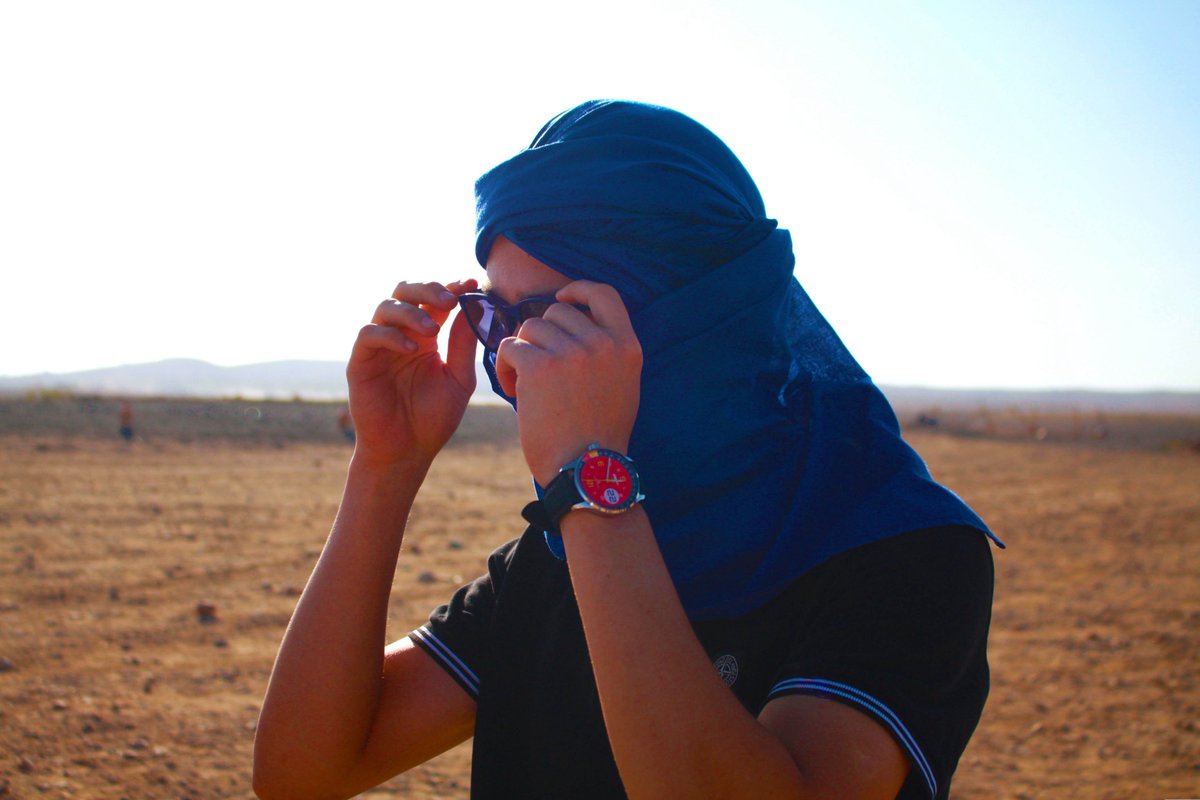 aeroluft's tweet photo. Feeling like T.E.Lawrence (aka Lawrence of Arabia) in #Morocco, riding a camel and a #motorbike in quest of new adventures

#AEROLUFT #relojes #montres #uhren #orologi #watches #racingcars #classiccars #ferrari #racecar #motorsport #africa #sahara #saharadesert #rossocorsa https://t.co/DvCpuOPnwV