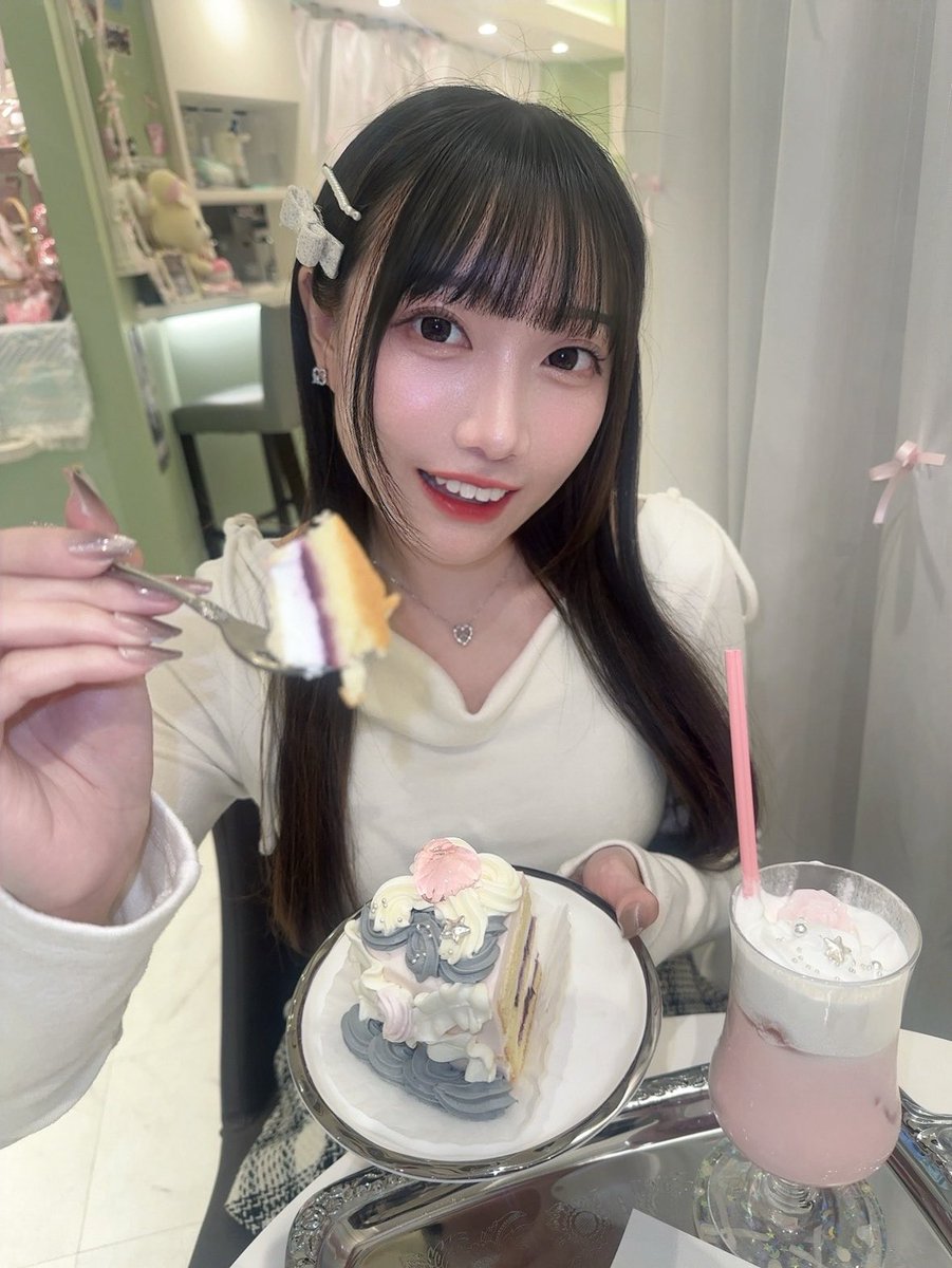 Mitsuki_ilpleut's tweet image. あーん🍰