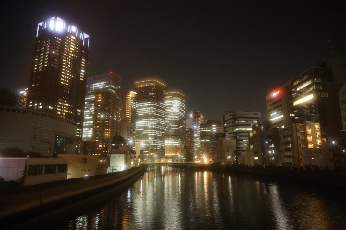 osakabuffaloes's tweet image. 夜景フィルター 比較

広角編 24mm

順番に

Kenko ブラックミスト No.1
Kenko ブラックミスト No.5
Kenko デュート Duto 
marumi シルキーソフトB

EOS R6 Mark III
RF24-105mm F4 L IS USM

#eosr6mark3