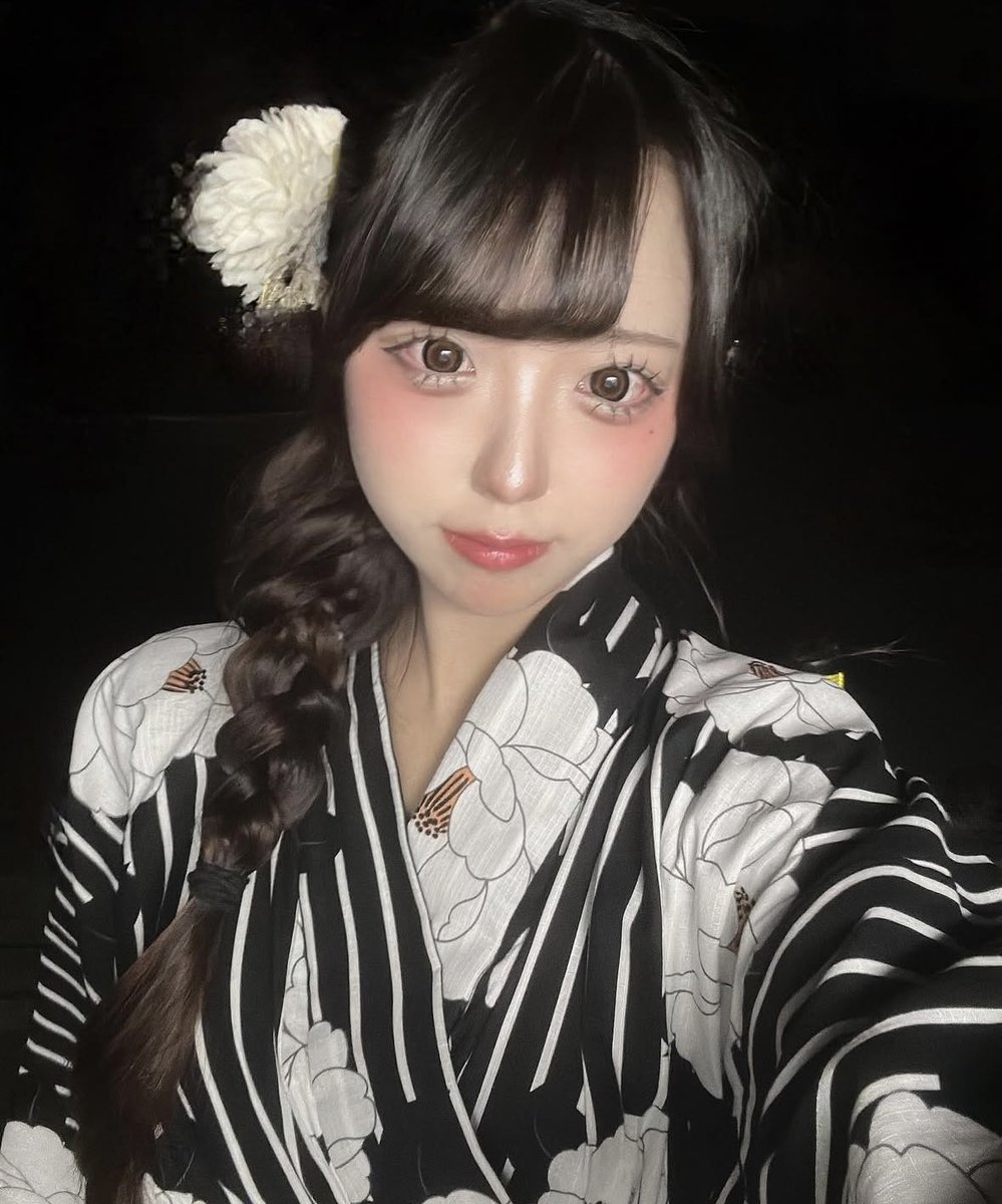 マゾのみんな〜💕
集合〜💕

その膨れ上がったチンポ…💕
みっともないねぇ？💕
ゆいにヌキヌキして欲しいんですかぁ？💕貼り合いで負けて情けなくどぴゅどぴゅお漏らししたいんですかぁ？💕

だっさ…💕
いいねしてお部屋おいで？💕
#貼り合い