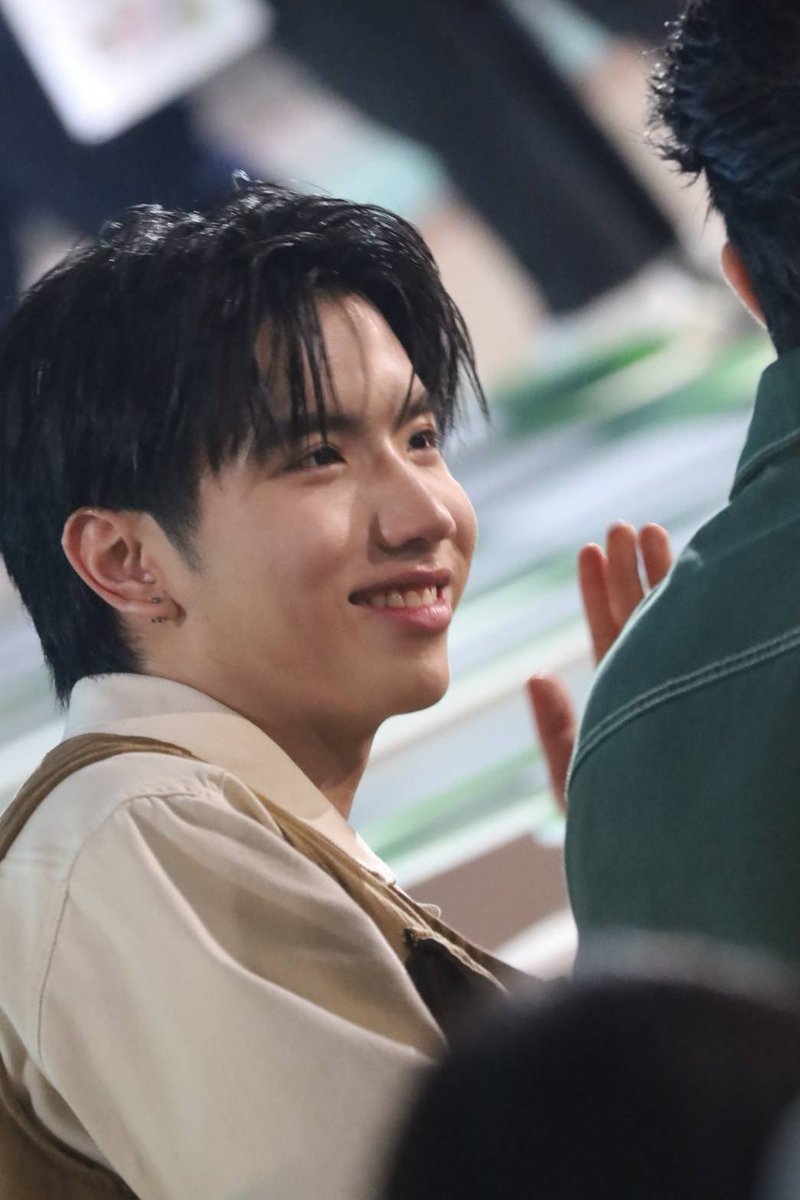 taoninja9610's tweet image. พี่บอยแบนด์กำลังคุยกับบอยเฟรน 🤭🤭

SEAKEEN ENJOY WITH OISHI 

#OishiClubxH2HGang
#keenkeno @keenkeno_sp