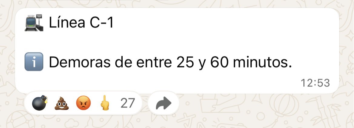 ¿Qué derecho hay a esto TODOS LOS DÍAS? “Intentamos buscar una solución” Mimimimi… Pero lo pasajeros del núcleo de Sevilla se quedan en el andén. TODOS LOS DÍAS HAY ALGO. Vergonzoso. Penoso.