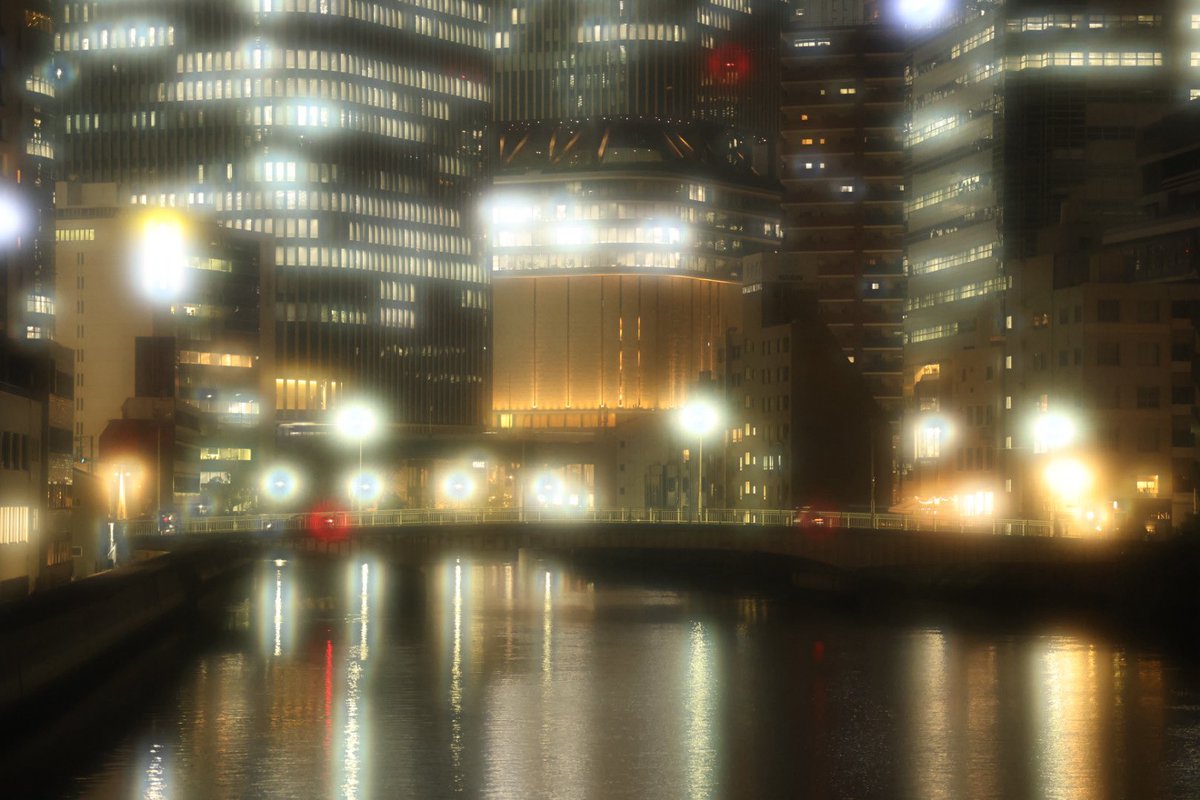 osakabuffaloes's tweet image. 夜景フィルター 比較

望遠編 

望遠の方がはっきりと効果の違いがわかりますね😊

順番に

Kenko ブラックミスト No.1
Kenko ブラックミスト No.5
Kenko デュート Duto 
marumi シルキーソフトB

EOS R6 Mark III
RF24-105mm F4 L IS USM

#eosr6mark3