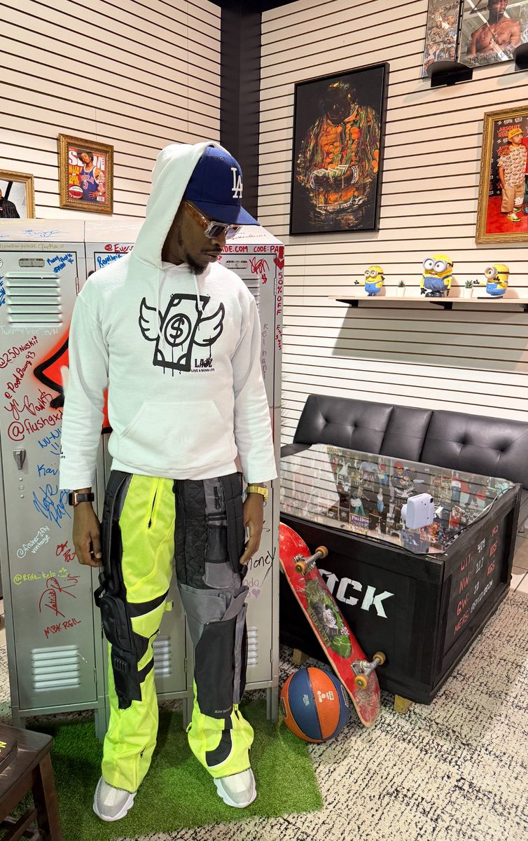 Boom’s World™️ tweet media