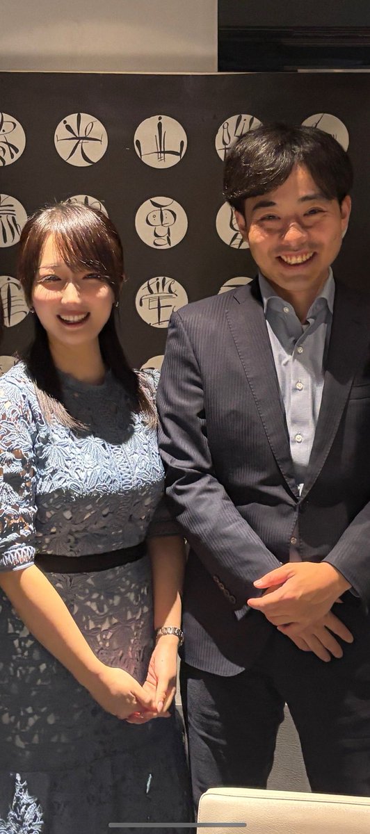 himanattsudesu's tweet image. ご縁があり、いい夫婦の日に結婚しました🥳💐
まだ月日は出会ってから浅いですがこれから幸せな家庭を築いていきます❗️ゼンツ‼️