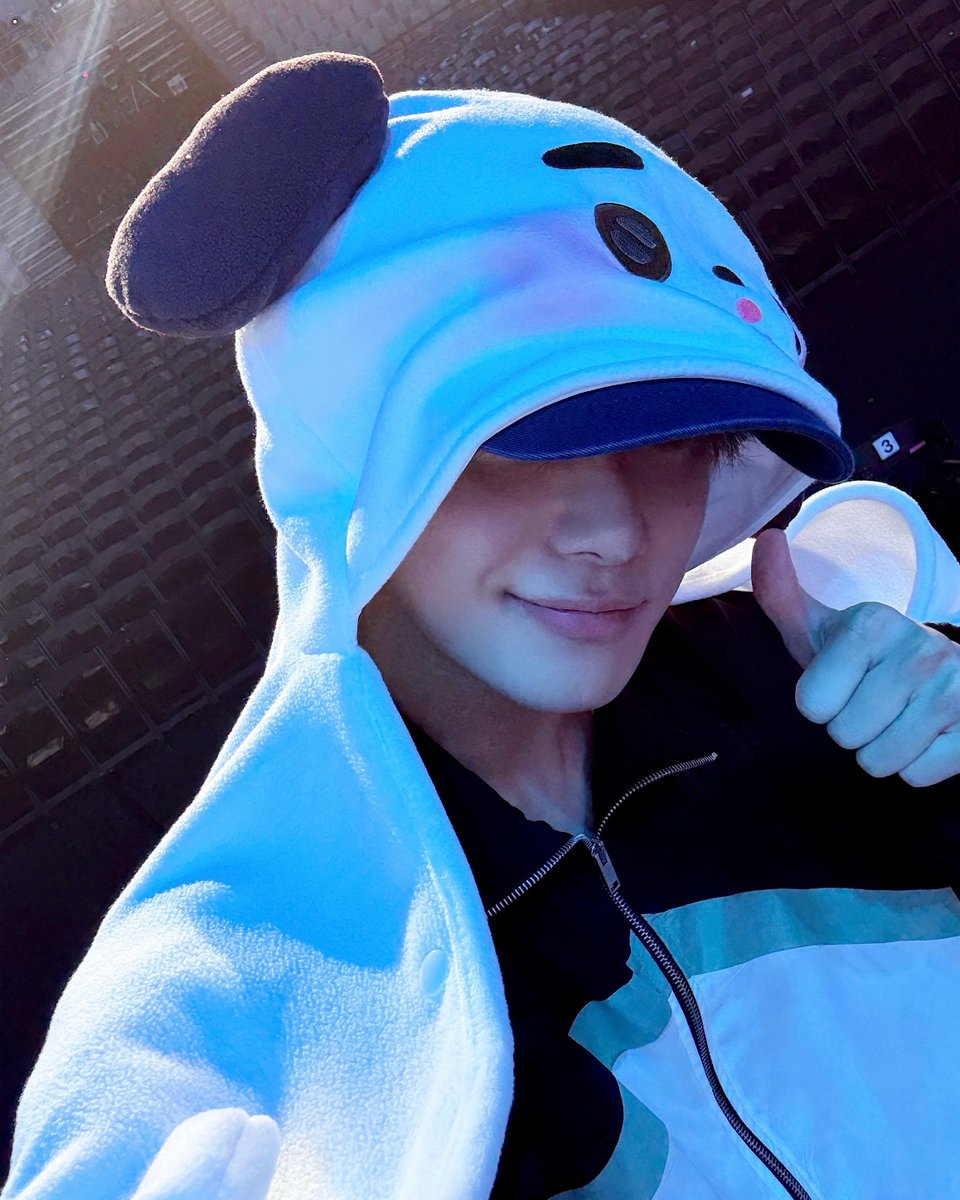 NCTsmtown's tweet image. 내일 봐

#JUNGWOO #NCT #NCT127
#JUNGWOO_FANMEETING
#GOLDEN_SUGAR_TIME