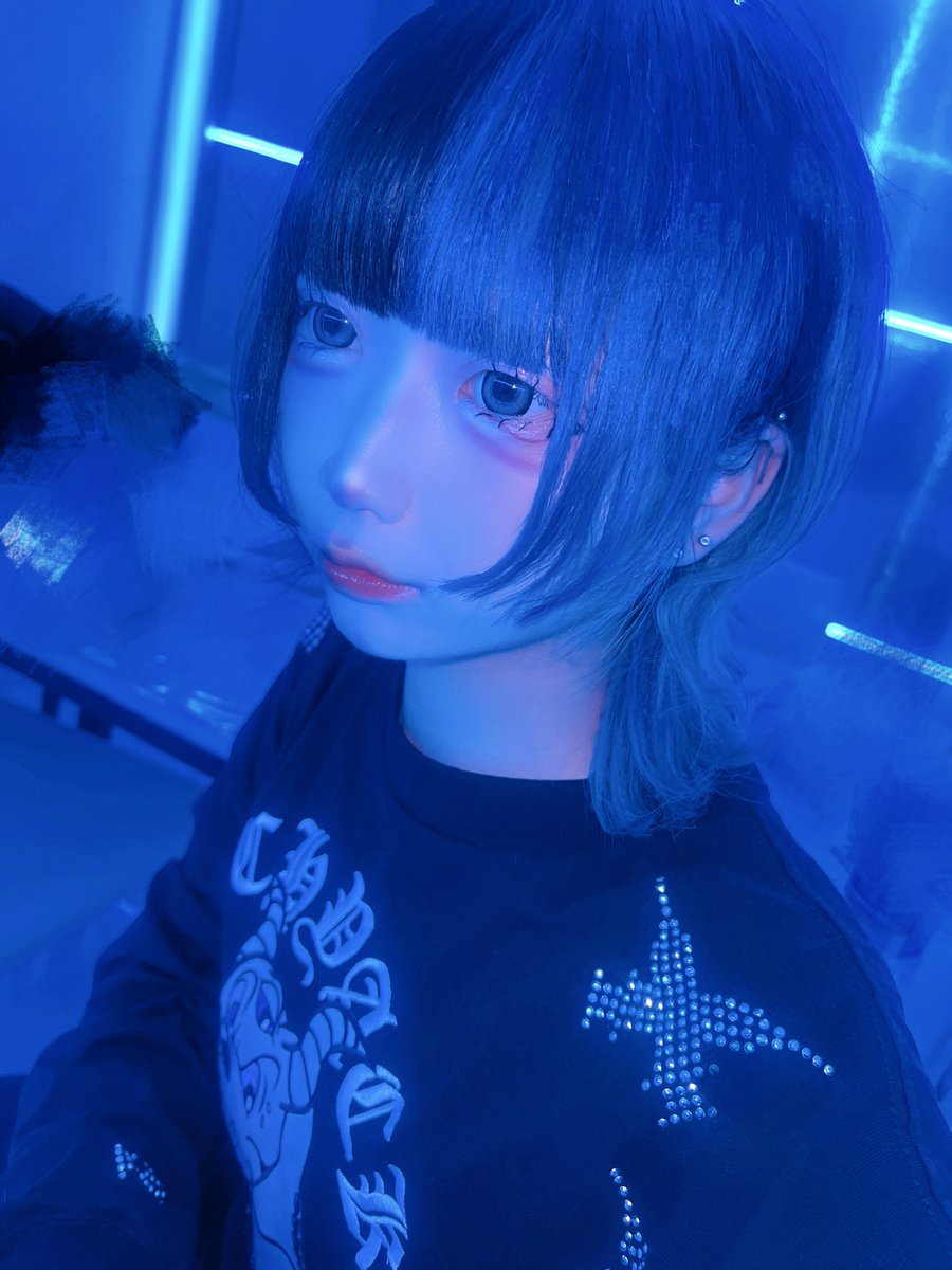 ⊹⠀⠀⠀⠀⠀ ⠀⠀⠀⠀⢠⠖⢆ ⠀⠀⠀⠀⠀⠀⠀⠀⢀⣀⣠⠃⠀⠈⢆⣀⡀ +