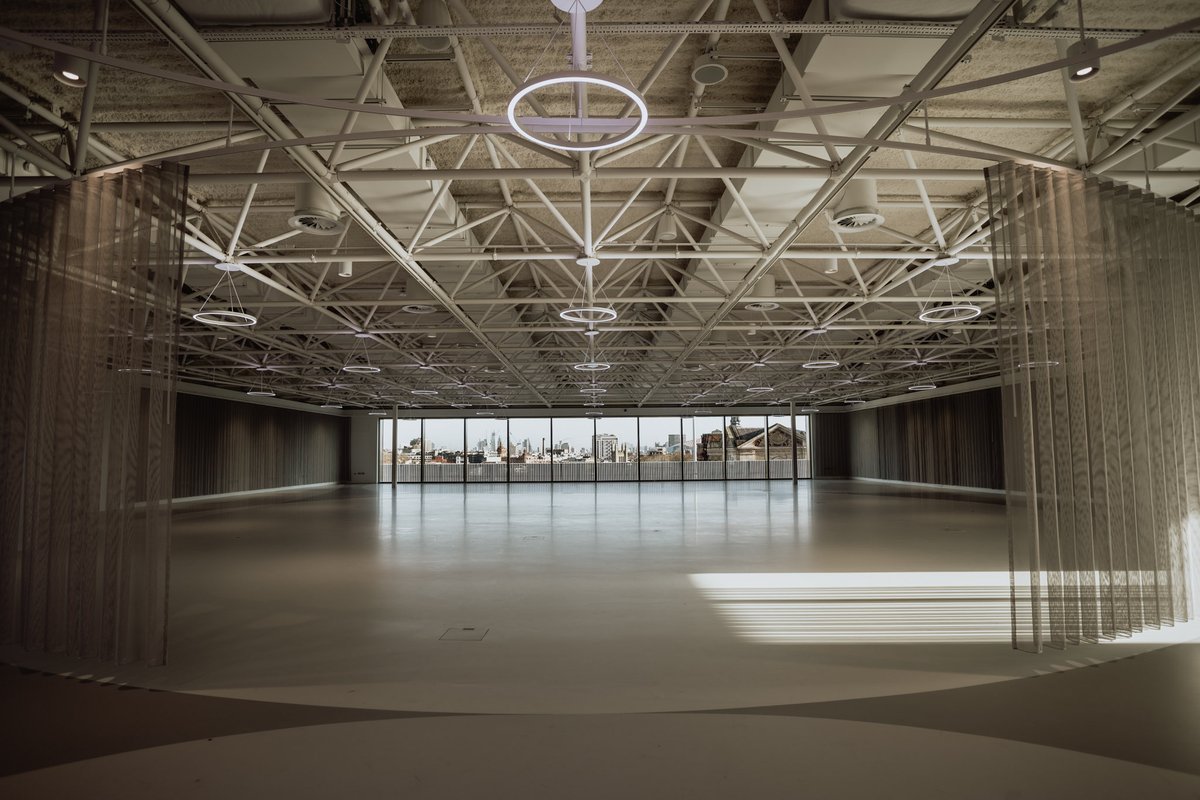 SCM_Events's tweet image. Illuminate your next event and step into a space where innovation meets flexibility.
From blank canvas to a fully realised event experience, Illuminate has been designed to adapt to your vision - whether it’s a high-impact conference, inspiring seminar, or dynamic networking ✨