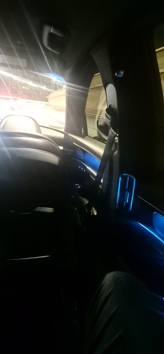 developermin1's tweet image. 일 끝나고 가는길

오늘 미국 휴장이니 적셔야지