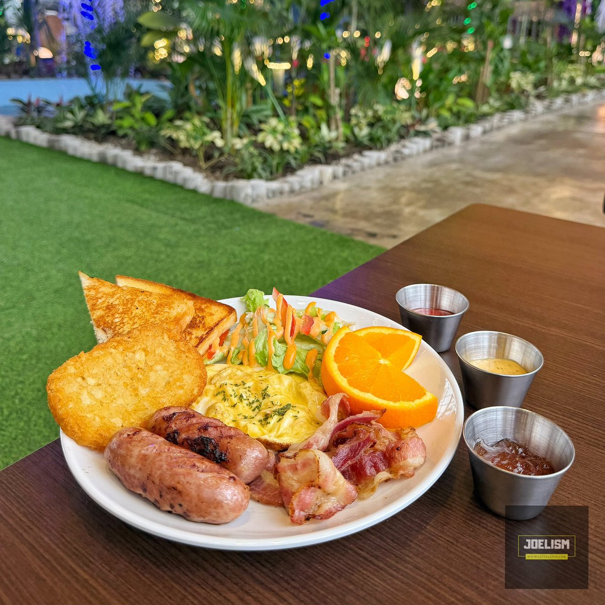 Largest Indoor Garden Cafe in Bulacan

WATCH HERE 🎥: youtu.be/DqSS5W2Gi5w