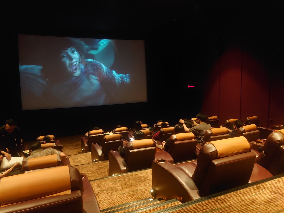 eclairapple22's tweet image. agak lain dr pada yg lain.