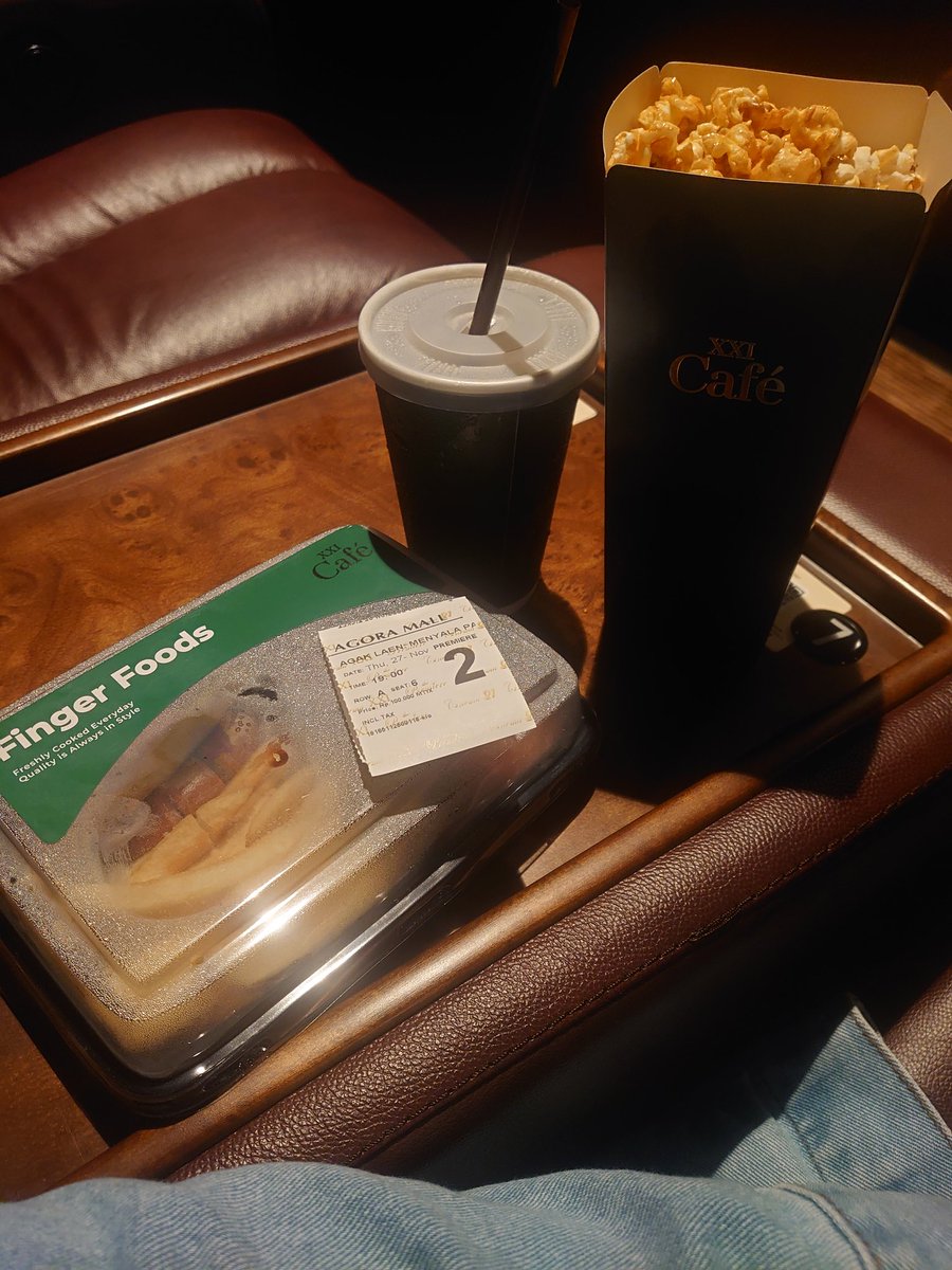 eclairapple22's tweet image. agak lain dr pada yg lain.