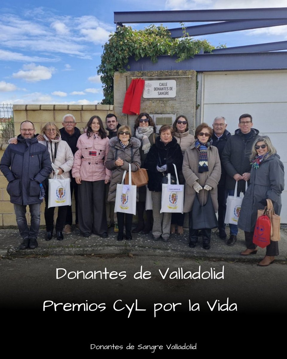 donasangreVall's tweet image. 🏅❤️ Orgullo de nuestros donantes de Valladolid, reconocidos en los Premios CyL por la Vida celebrados por la Federación de Donantes de Sangre en Cogollos (Burgos).

Un homenaje más que merecido por tanta generosidad. 

#DonarSangre #DonantesDeSangreValladolid #Premios