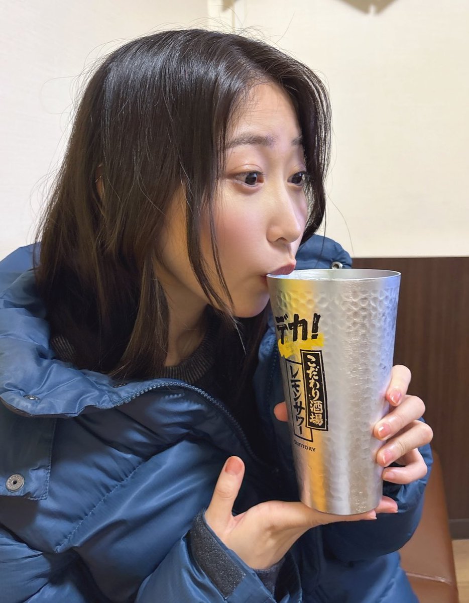 sakekakutoku's tweet image. X知らない人と飲みいくと解釈違いってよくいわれる