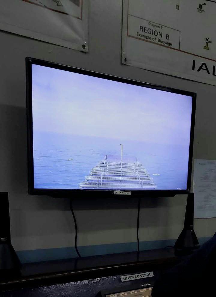 thesis_comms's tweet image. 𝘢𝘯𝘰𝘵𝘩𝘦𝘳 𝘧𝘪𝘦𝘭𝘥 𝘶𝘯𝘭𝘰𝘤𝘬𝘦𝘥 👨‍✈️✨ 

Ayooo maritime students! ⚓️

Need help with assignments? We are now accepting commission-based tasks.

One of my new servers is a BSMT graduate, so you&apos;re all set with us!

Here are the services we accept below: