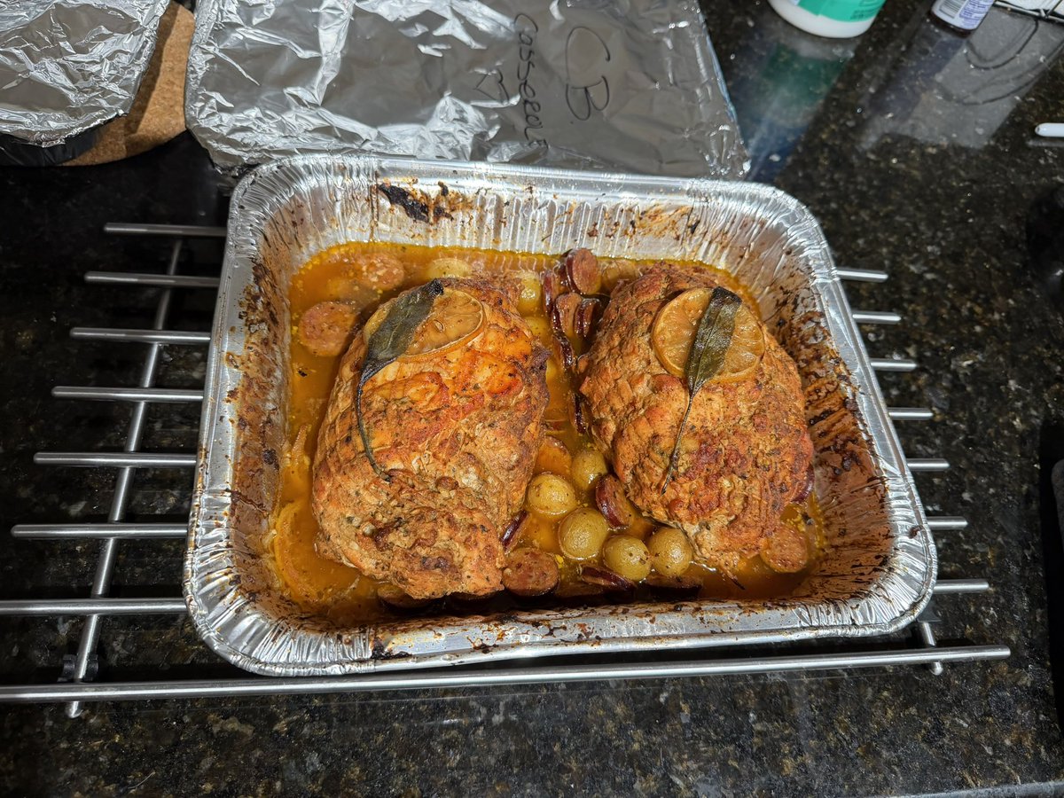 Happy Thanksgiving 🩵🦃

We made two lemon herb turkey breasts, Mac and cheese &amp; cornbread casserole 😋

Not pictured is the rice and beans, roasted pork shoulder, stuffing and potato salad.

Time to grub 🍽️