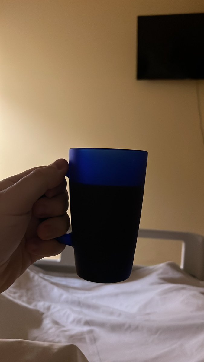 Kameny (ledvinove) se vali z Prahy!