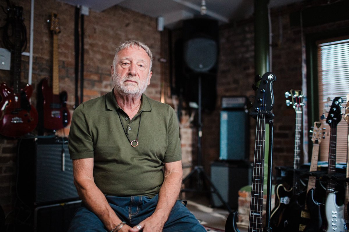 Tomorrow at 9pm a new 3 part documentary series ‘Greatest Basslines’ will air on <a href="/SkyArts/">Sky Arts Awards</a>, and the very first episode is led by me…

I’ll deconstruct the basslines that have defined my career &amp; reveal the stories behind the music.

More info: skygroup.sky/en-gb/article/…