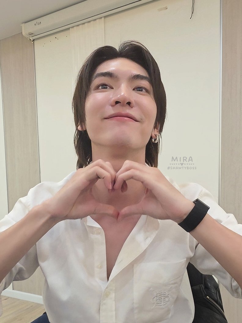 075Mira's tweet image. 𝐆𝐎𝐎𝐃  𝐍𝐈𝐆𝐇𝐓, 𝐆𝐎𝐎𝐃  𝐁𝐎𝐘  🤍

#NightTimewithBossckm