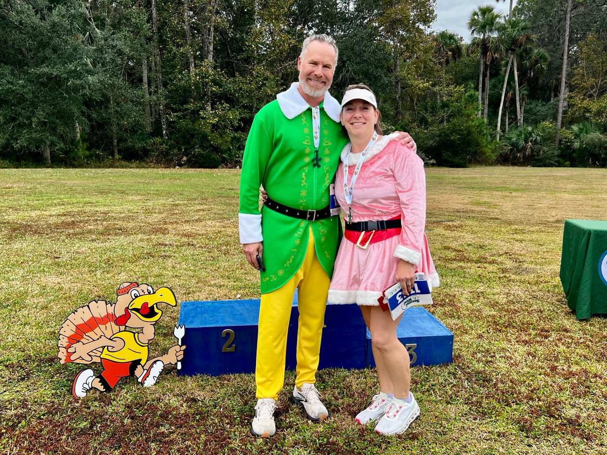 Our annual Feet to Feast 5K brought together 1,178 runners and walkers—a new record and the perfect way to kick off a day of gratitude, family, and food. From seasoned runners to families in festive costumes, the energy along the Intracoastal was incredible.