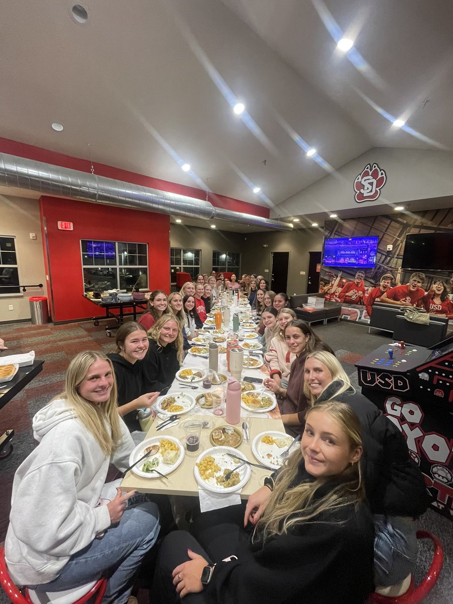 From our family to yours, Happy Thanksgiving Yotes! 

#GoYotes#WeAreSouthDakota 🐾⚽️