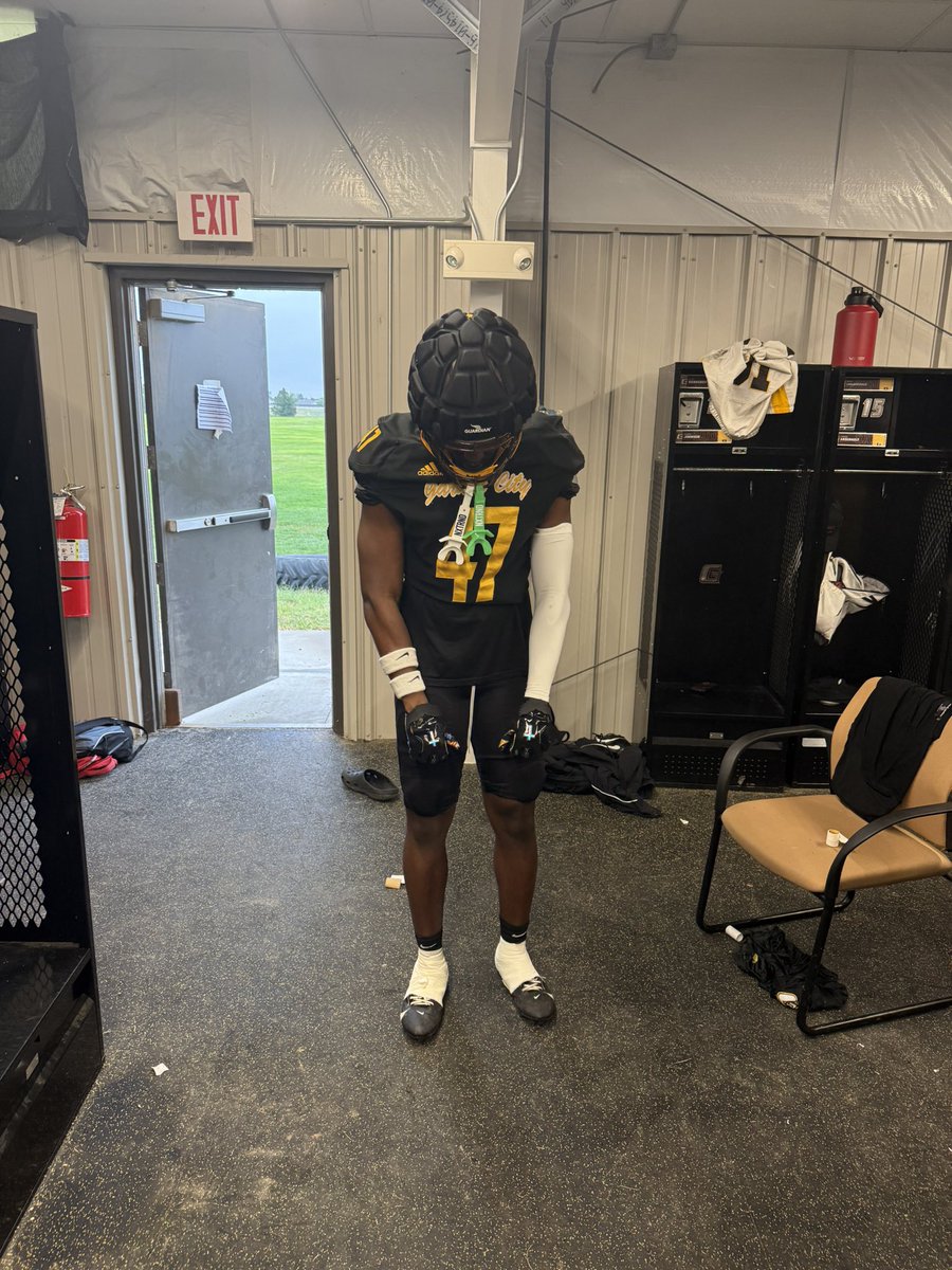 Donavan Randle tweet media