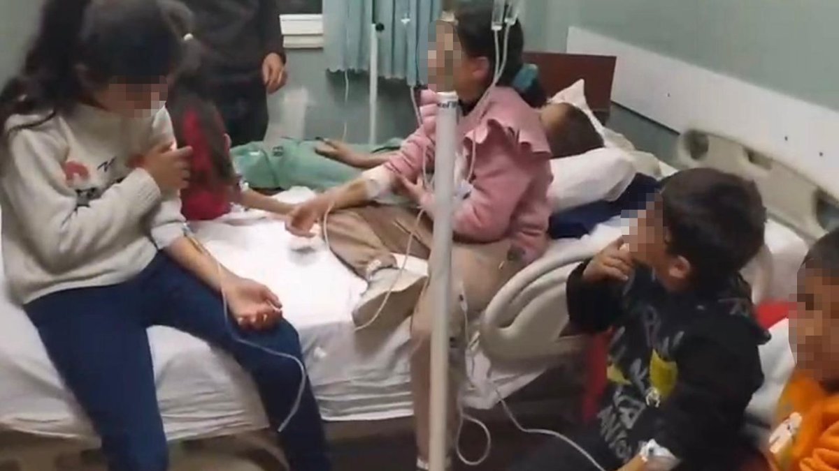 Diyarbakır’da öğrenciler yemek sonrası rahatsızlandı
diyarbakir.net/diyarbakirda-o…