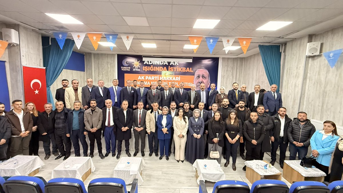 📍 Hakkari

✅️ İl Danışma Meclisi Toplantısı 

Genel Merkez Teşkilat Başkan Yardımcımız, Adıyaman Milletvekilimiz, Bölge Başkanımız Sn. Av. <a href="/MustafaAlkayis/">Av. Mustafa Alkayış</a> Başkanlığında, İl Koordinatörümüz Sn. <a href="/byildiz63/">Bahattin Yıldız 🇹🇷🇵🇸</a>'ün katılımlarıyla;

Teşkilat bilinciyle, ortak akıl ve istişareyle