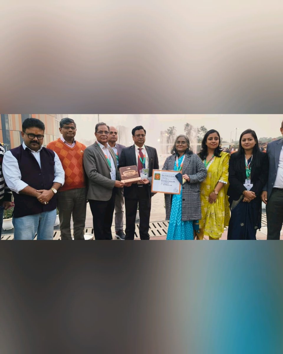 Proud to share that the FCI Pavilion at #IITF2025 won the Bronze Medal for Excellence in Display(PSU &amp; PSB category). It showcased India’s shift from traditional storage to modern SILOs and our commitment to #ViksitBharat2047.

#Awards #India #TradeFair