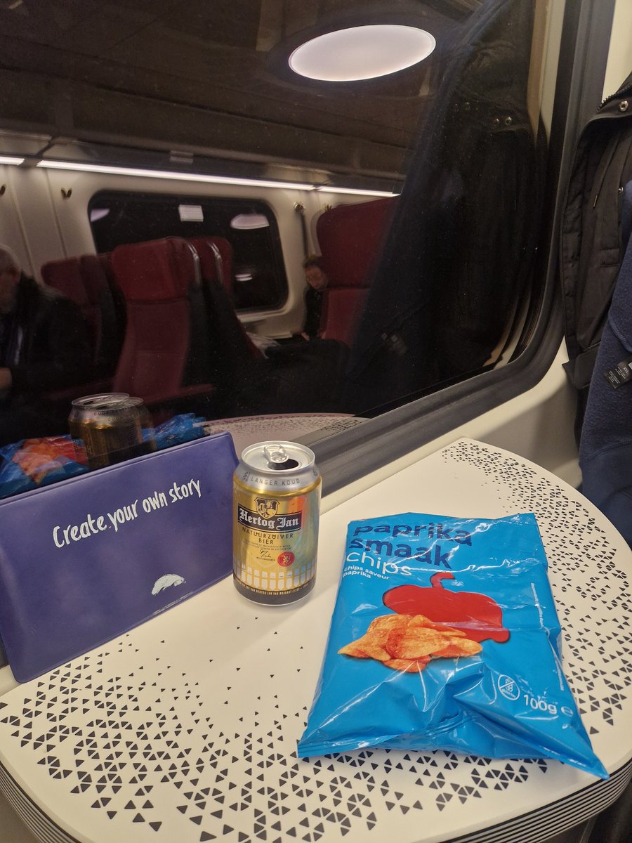 VikingonRails's tweet image. #interrailing in #holland be like.

#vikingonrails #worldonrails #createyourownstory #treinleven #interrail #eurail