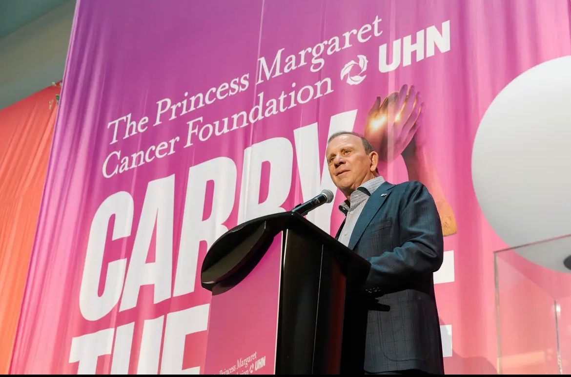 fallah_rad's tweet photo. Forever grateful to be a part of the Princess Margaret to Cancer Center with groundbreaking research made possible by tremendous support from our community.  Thank you Peter Gilgan for your incredible donation to our cause and academic community.  #cancercare #earlydetection https://t.co/NvIwDn8fVn