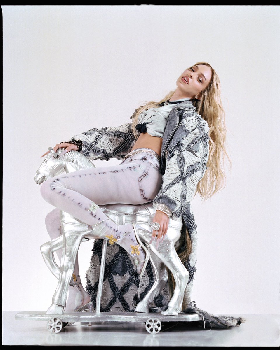 badgyalxclusive's tweet image. 🚨SENSUALIDAD SUBLIME💿 

🗓️FEBRERO 2026