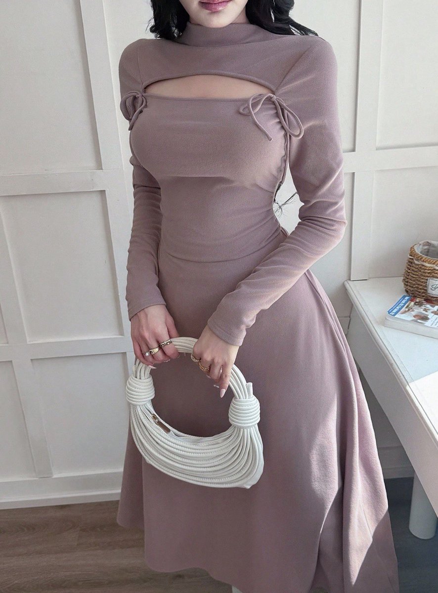 تخيلوا جمال الفستان ومن SHEIN 🐦‍🔥
رقمة : VDG6ECU