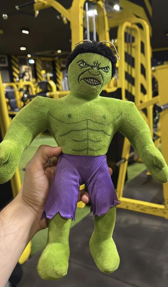 mcii76's tweet image. The Bully’s Gifts: Poison Wrapped in Kindness💔