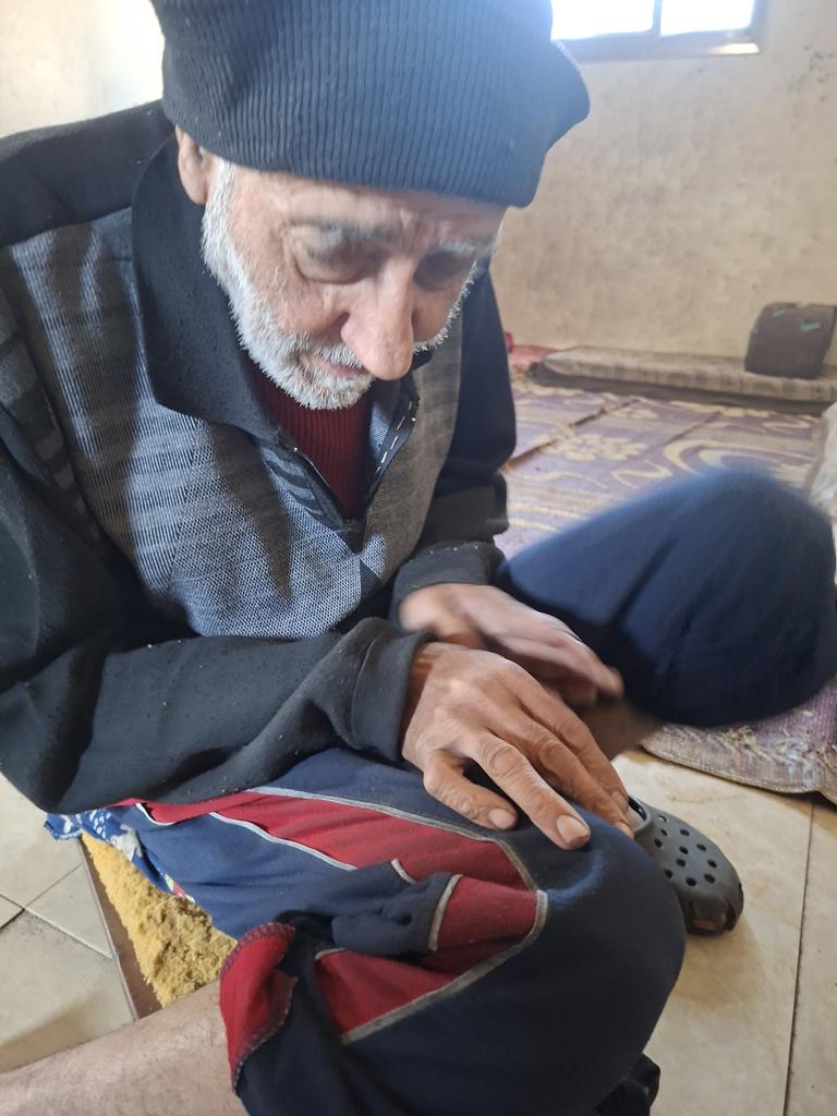 raneenmahm12857's tweet image. People… my disabled father is collapsing from malnutrition.
No food, no clean water, no strength left in his body.
He can’t help himself, and we’ve reached a point where we can’t cover even the basics.
Please… don’t let him weaken any further. 🙏💔
chuffed.org/project/mahmou…