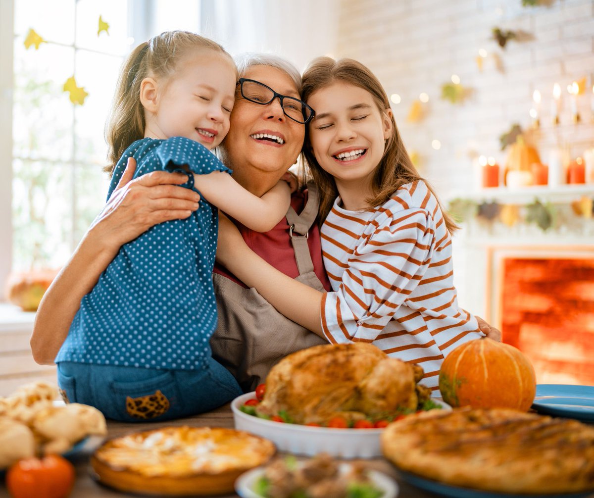Happy Thanksgiving from everyone at MDOA! If you are fortunate enough to share the day with an older family member, why not honor the rich tapestry of life they've led by asking them to share a memory from Thanksgivings past? 
ow.ly/6vIU50Xx01K