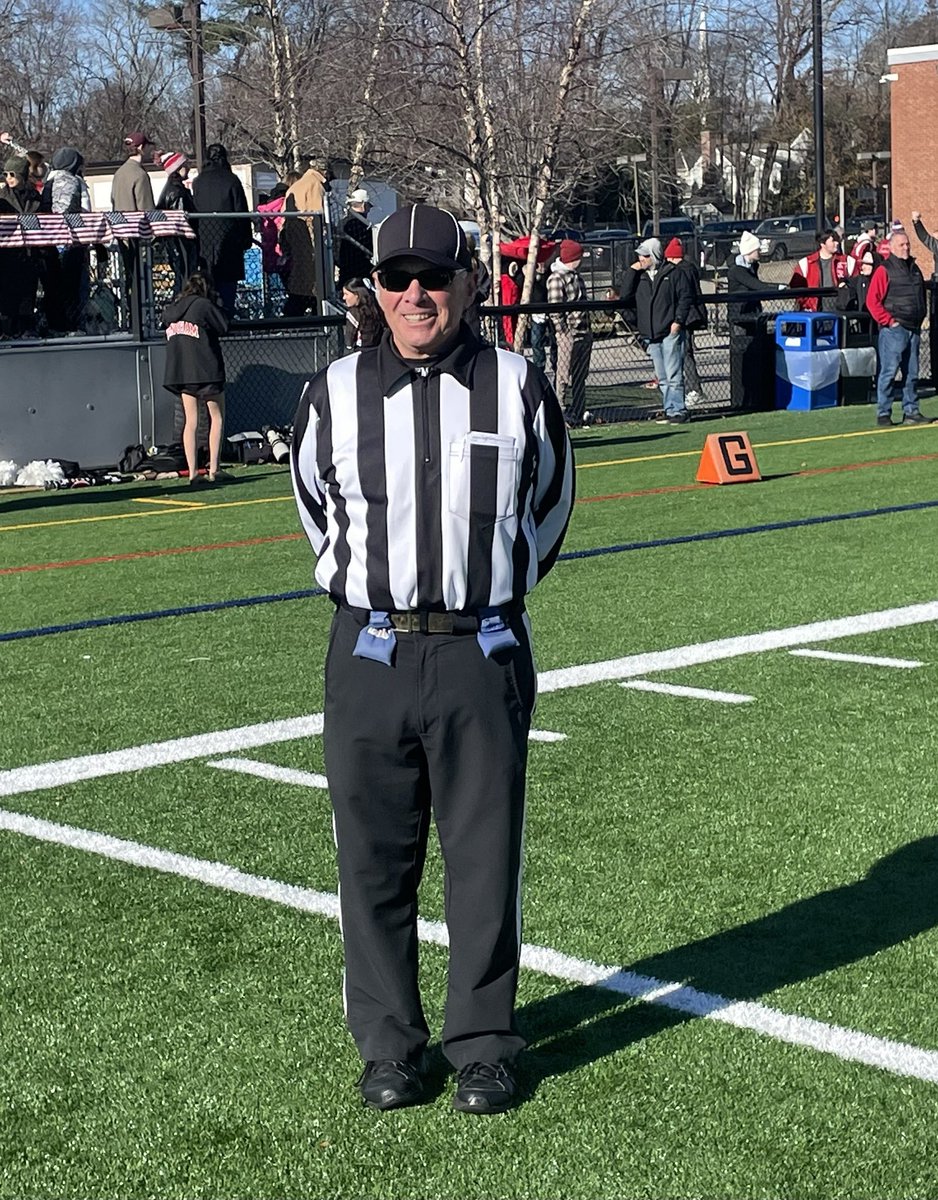 Congrats to Jack Arouca.  The 2025 Bill Leanues Award Winner for over 20 years of distinguished service - has officially retired as the game clock ran out today in Hingham.