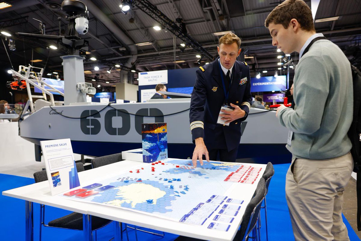 Agence_ID's tweet image. #FID25
🚀Cette première journée s’achève avec succès, marquée par une forte mobilisation de l’ensemble des acteurs de l’écosystème défense : institutions, industriels, start-ups, académiques et opérationnels.

Au fil des échanges, démonstrations et tables rondes, une dynamique…