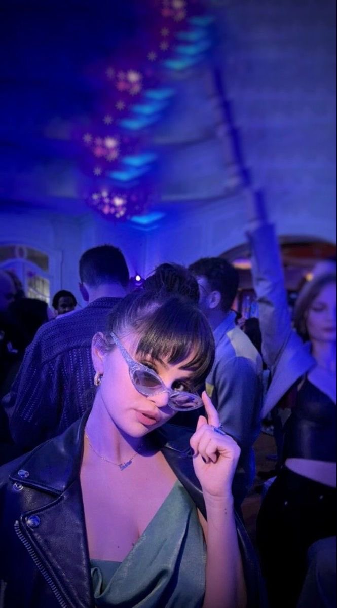 Baddilenaa's tweet image. Selena 💋