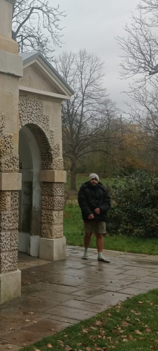 Con_Tomlinson's tweet image. Photo taken today.

This man was defecating behind Queen Caroline&apos;s Temple, in Kensington Gardens, near Hyde Park.

A monument to King George II&apos;s wife, who commissioned royal parks and the Serpentine Lake, is now a toilet for third worlders.

There are also homeless encampments…