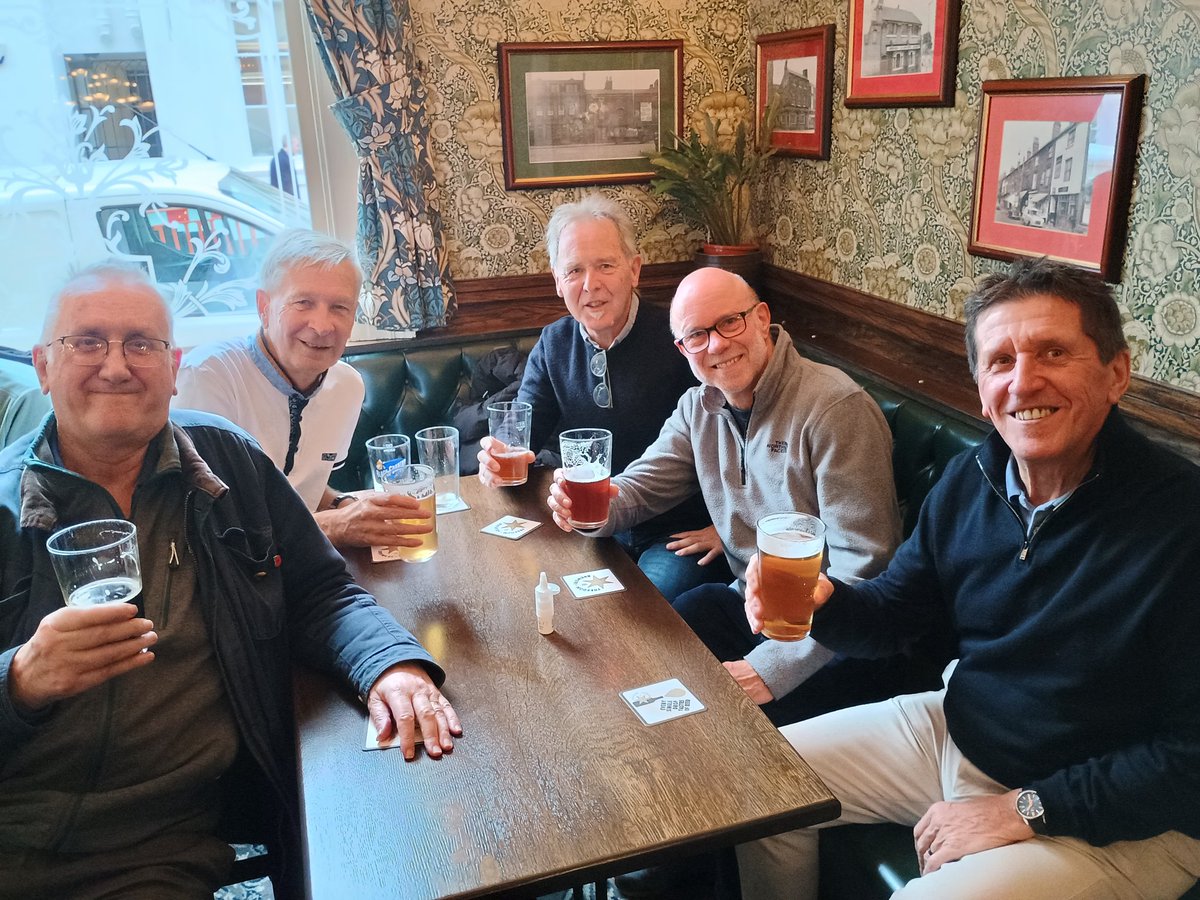 Haven't seen these guys in 53 years since we left school in 1972. Me, Nigel Hicks, Pete Humphreys, Steve Waldron and Steve Perryman what a great afternoon!