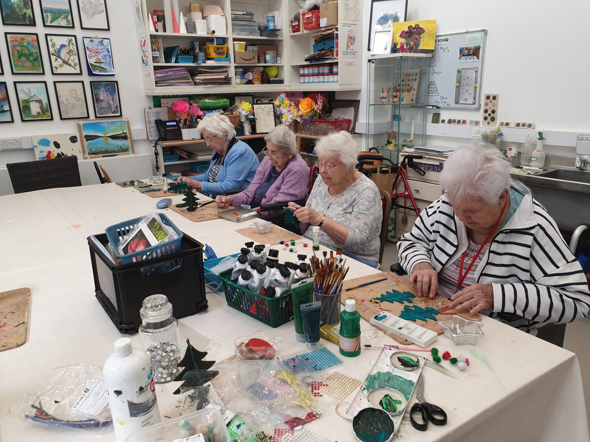 Festive creativity continues! Our residents had a wonderful time crafting 3D wooden Christmas trees, making our festive displays even merrier🎄