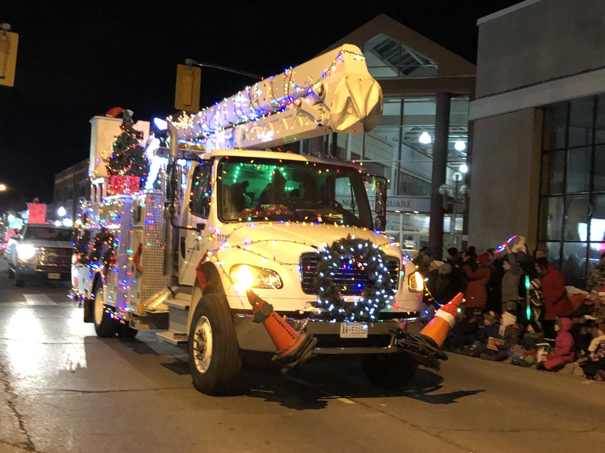 GrandBridge Energy is proud to be the presenting sponsor the 2025 #BrantfordSantaClausParade, taking place on Saturday, November 29, along Dalhousie Street.

Keep an eye out for our decorated GrandBridge Energy bucket truck during the afternoon parade that begins at 2:00 p.m.